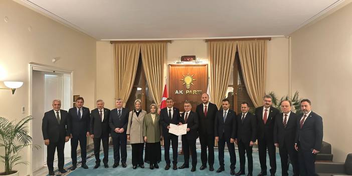 Gelecek Partisi Konya karıştı! İl Başkanı ‘Yılanın büyüğü koynumuzdaymış” diyerek açtı ağzını yumdu gözünü