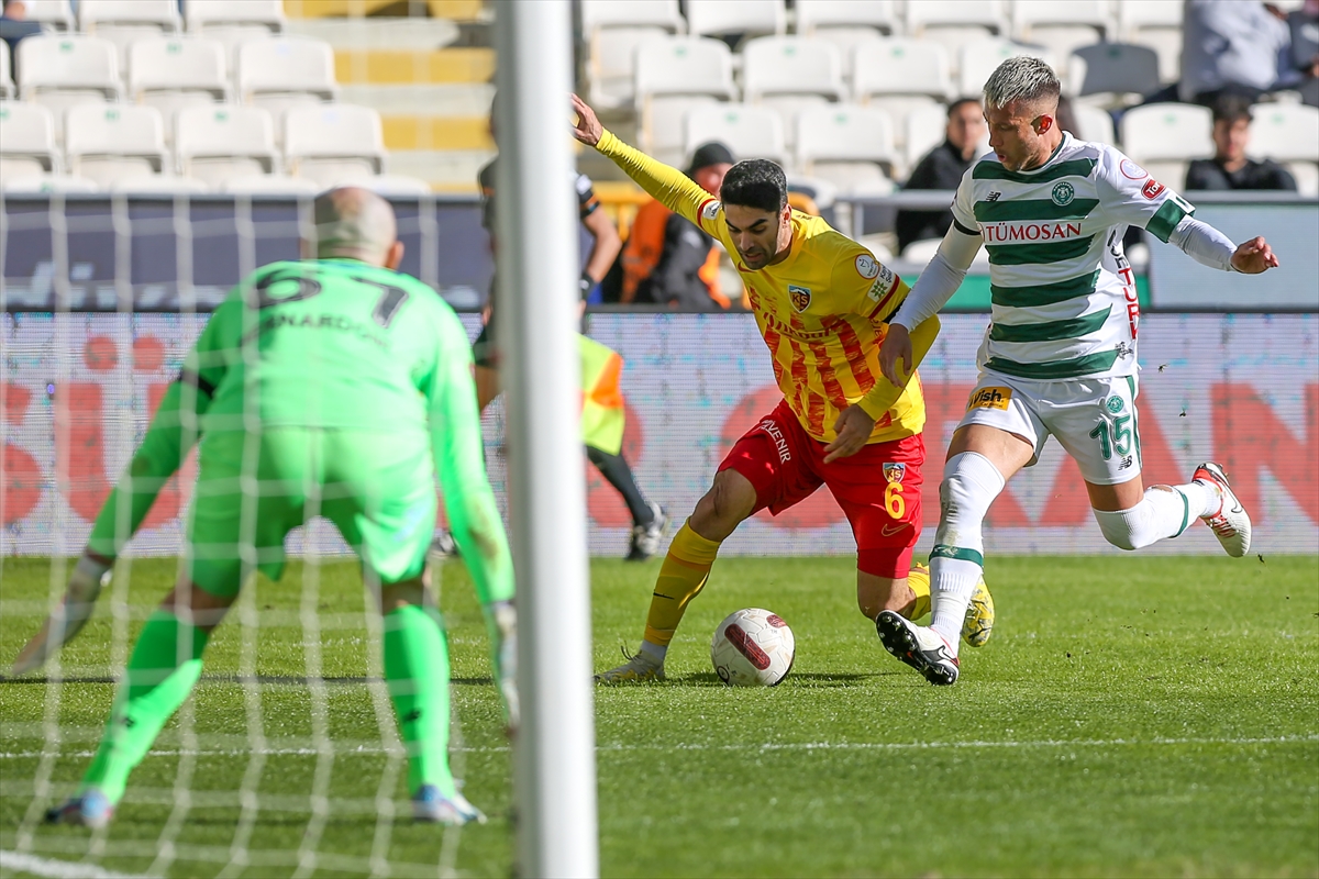 aa-20231224-33264048-33264045-tumosan-konyaspor-mondihome-kayserispor.jpg