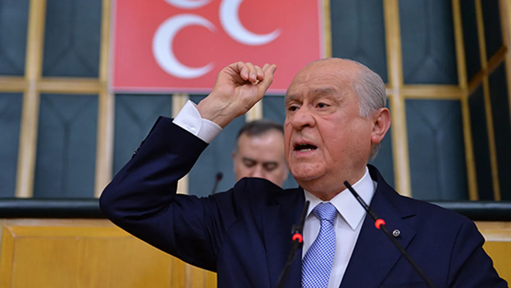 devlet-bahceli-den-dunyayi-tit-1697915327-uxf0it.webp