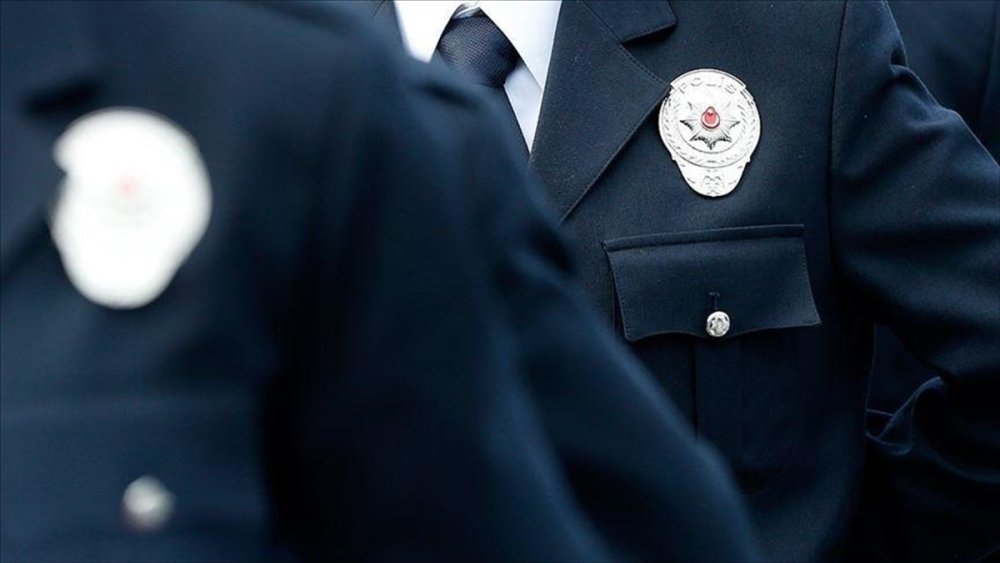 Çok sayıda personel 1. Sınıf Emniyet Müdürlüğü rütbesine terfi etti