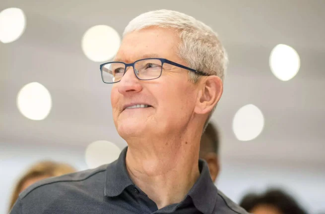 tim-cook-yapay-zeka-icin-beklenen-aciklamayi-yapti-mertsahin-demircioglu-655x432.webp