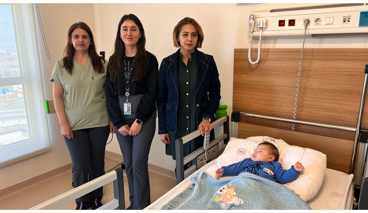 aa-20240326-34100250-34100249-6-aylik-bebek-eskisehir-sehir-hastanesindeki-ameliyatla-sagligina-kavustu.jpg