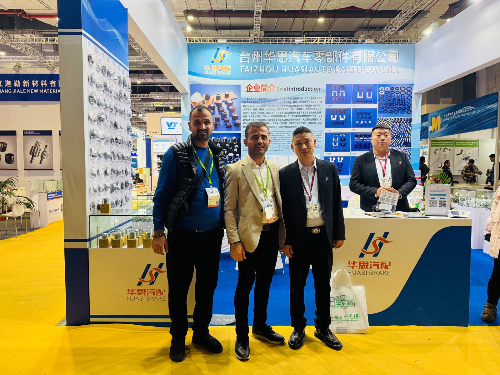 asriad-konya-automechanika-sanghay-fuari-4.jpg