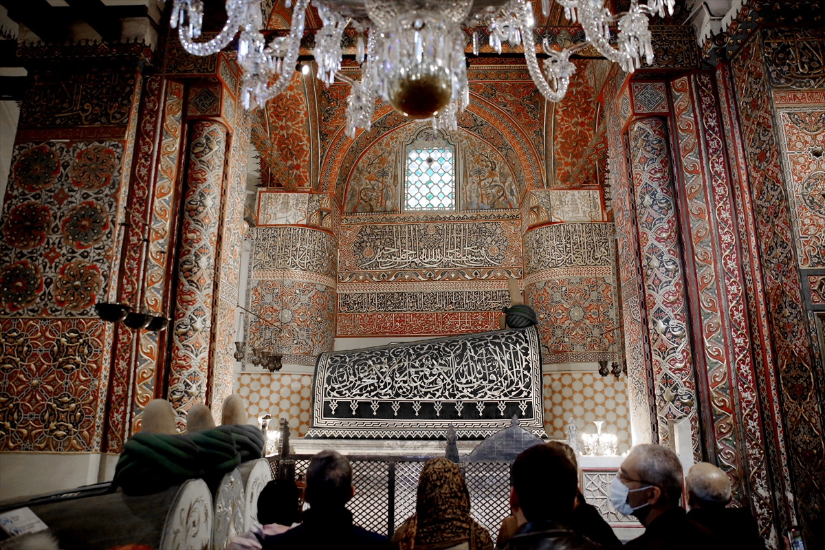 aa-20241213-36470392-36470384-mevlananin-gorusleriyle-21-yuzyil-dunyasinin-sorunlarina-cozum-aranacak.jpg
