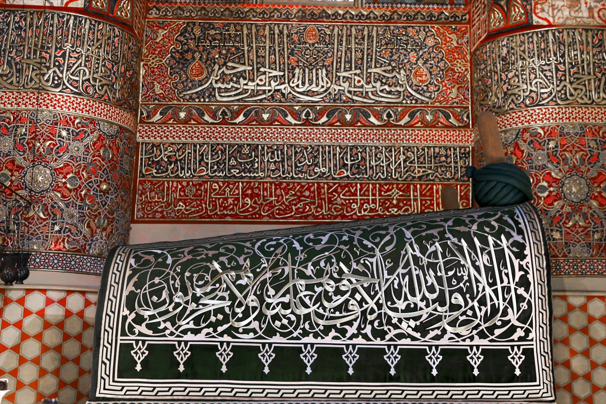 aa-20241213-36470392-36470388-mevlananin-gorusleriyle-21-yuzyil-dunyasinin-sorunlarina-cozum-aranacak.jpg