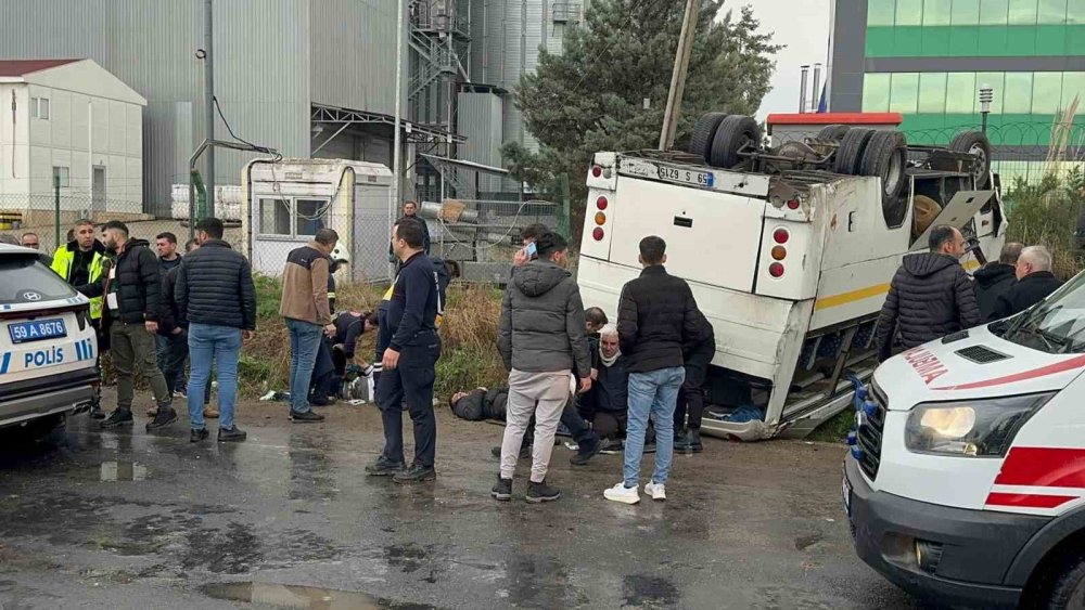 İşçi servisi takla attı; Can pazarı yaşandı! 25 yaralı