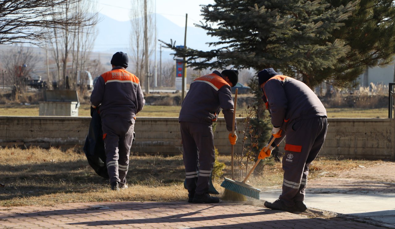 beysehirde-ramazan-oncesi-camilerde-temizlik-yapiliyor-3.jpg
