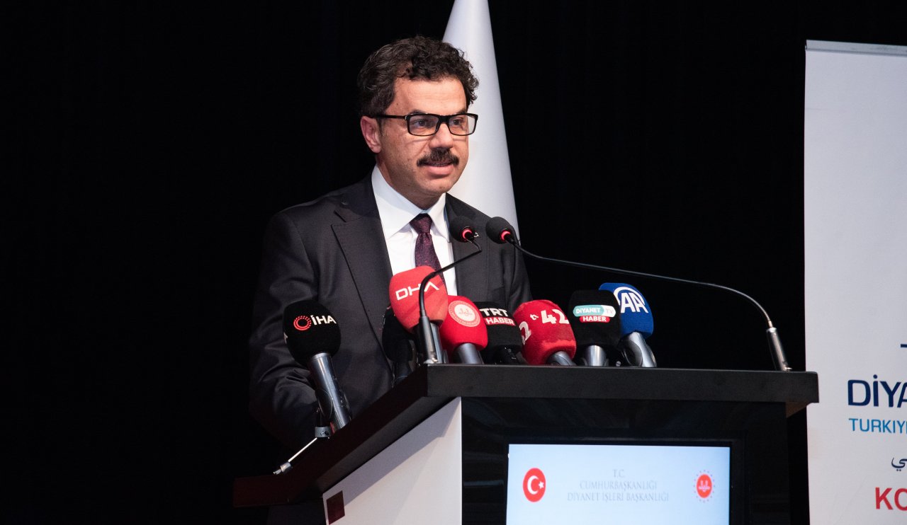 diyanet-isleri-baskani-erbas-ogrencilerle-bulustu-4.jpg