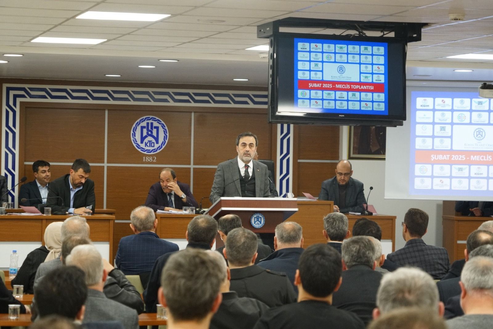 ubat-ayi-meclis-toplantisi-2.jpg