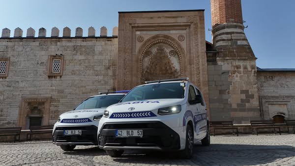 beysehir-belediyesi-arac-filosunu-guclendirmeye-devam-ediyor-2.jpg