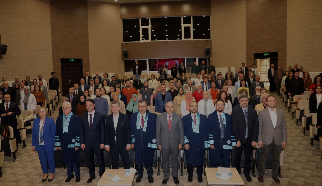 necmettin-erbakan-universitesinde-14-mart-tip-bayrami-kutlandi-4.jpg