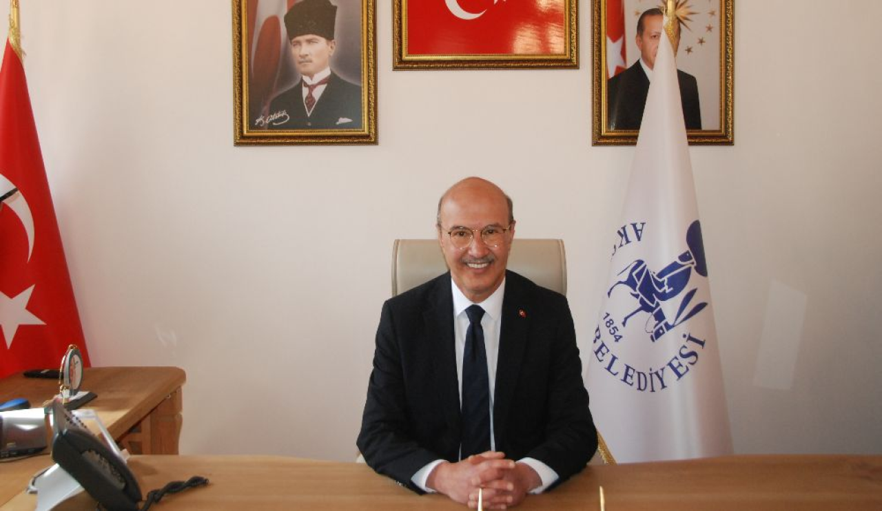 aksehir-de-yeni-belediye-baskani-nuri-koksal-goreve-basladi-haberler-qsiy5-001.png