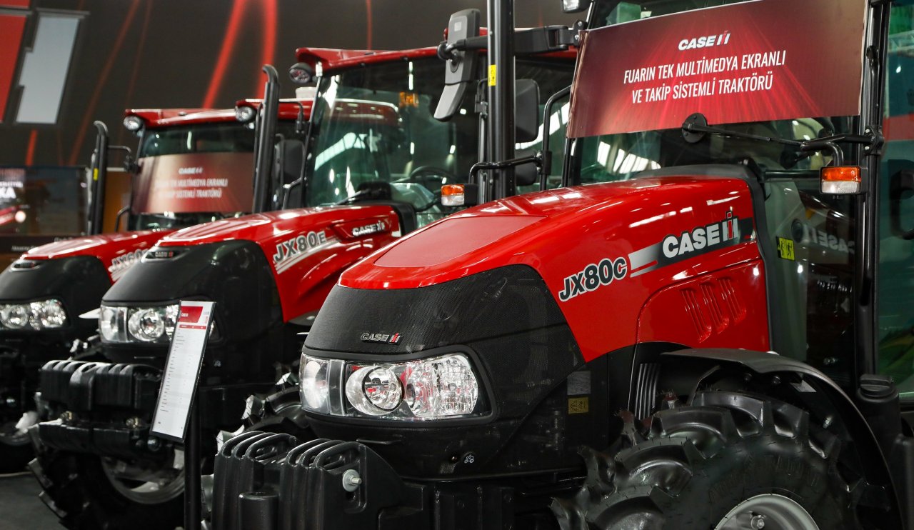 1744270455-t-rktrakt-r-n-premium-markas-case-ih-yeni-trakt-rleri-ve-tar-msal-ekipmanlar-yla-konya-tar-m-fuar-nda-1.jpg