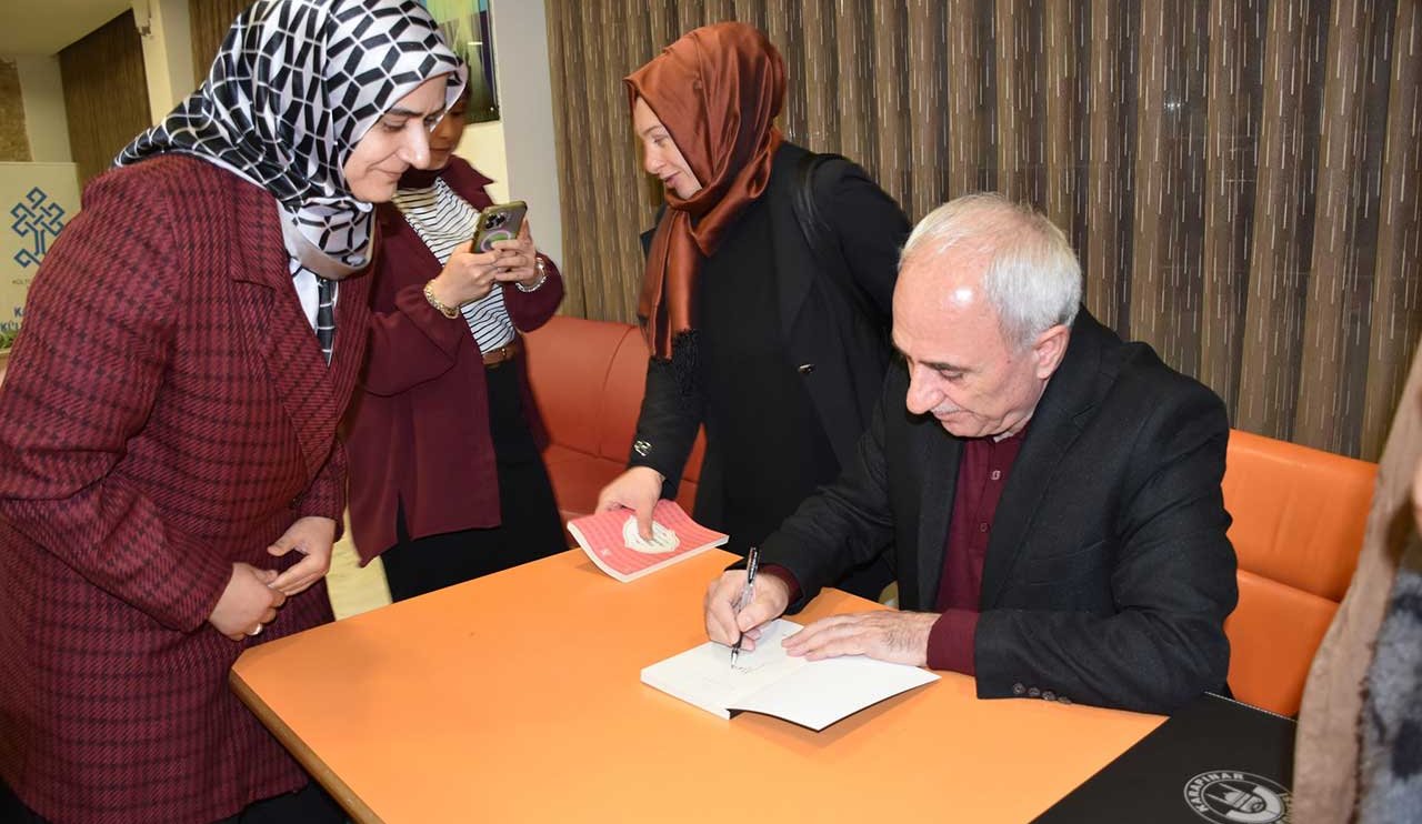 nurullah-genc-konya-karapinar-kitap-gunleri-4.jpg