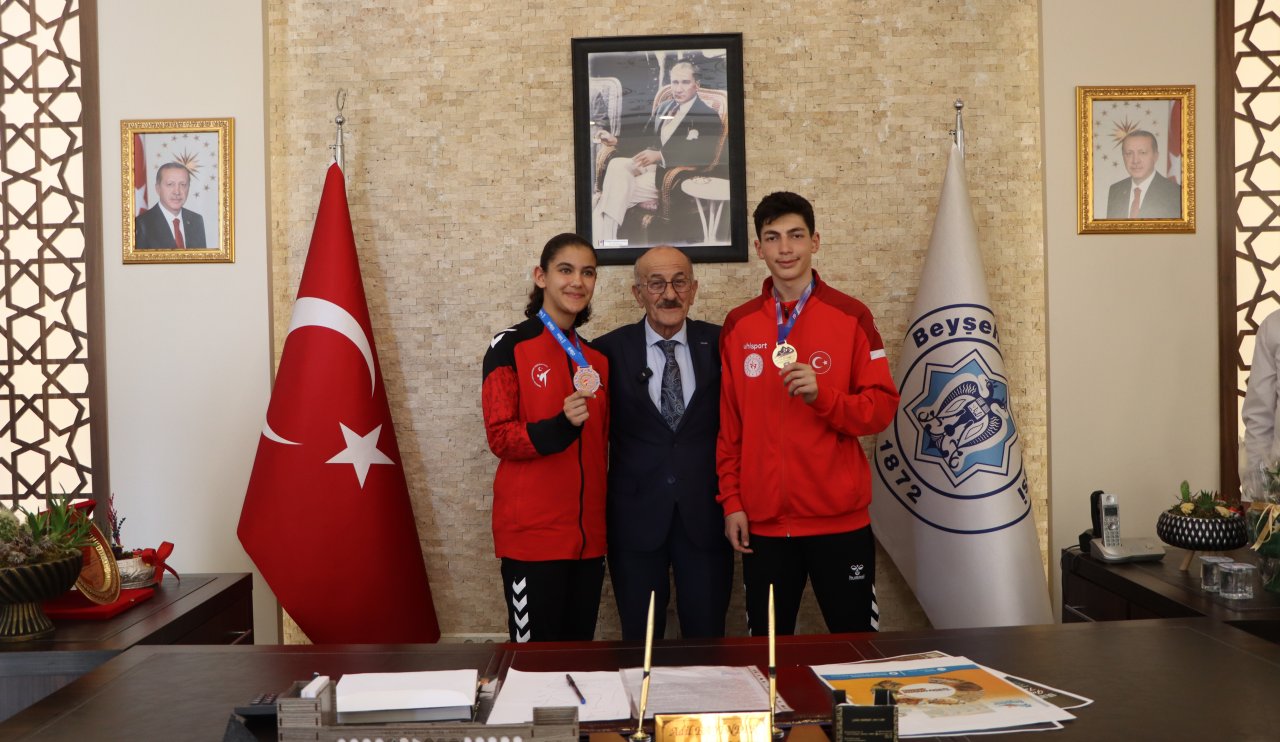 beysehirli-sampiyon-sporcular-baskan-bayindiri-ziyaret-etti-2.jpg