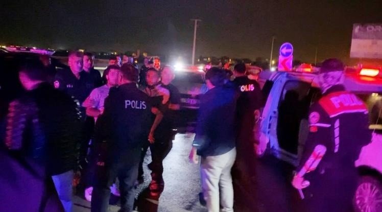 Taraftarlar kavgası kanlı bitti! 6 yaralı, 13 gözaltı