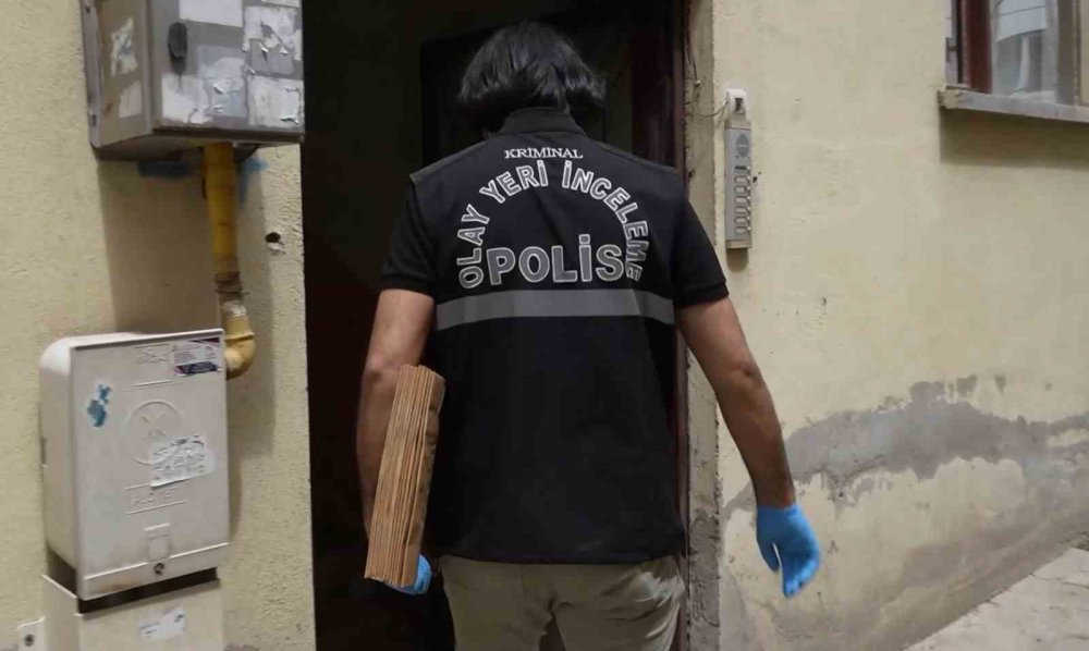 Kiracı ölünce 11 yıllık sır açığa çıktı: Dondurucudan çıkartılan ceset toprağa verildi