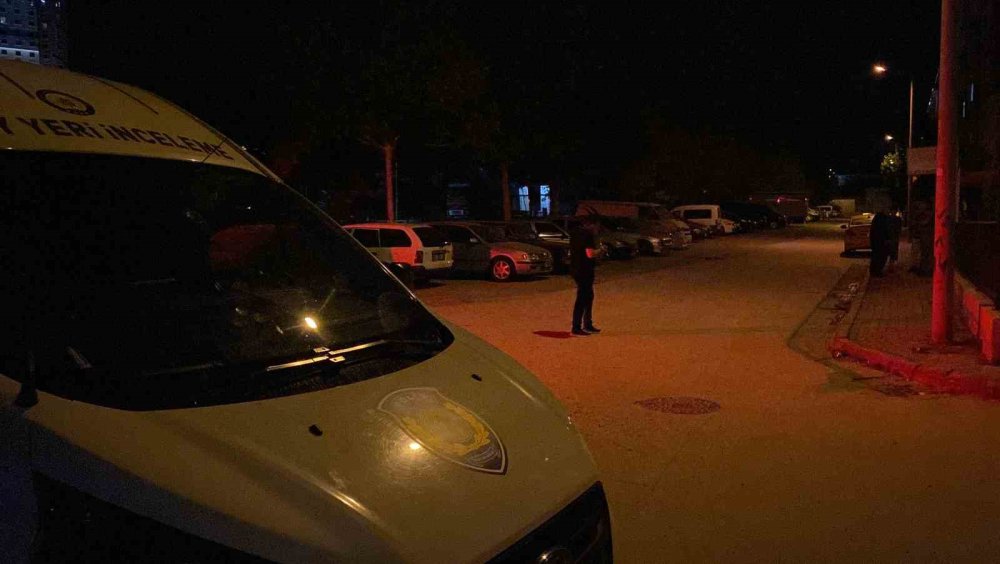 Konya’da Gece Yarısı Dehşeti! 3 Kişi 17 Yaşındaki Genci Bıçakladı