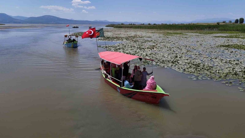 Konya’nın denizi çiçek açtı! Ziyaretçiler bekleniyor