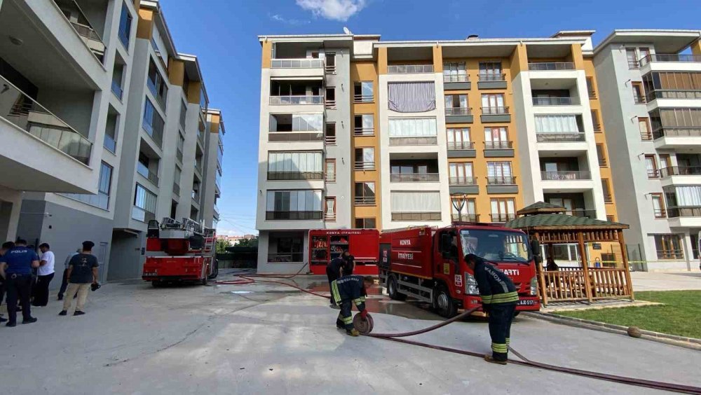 Konya’da sitede yangın! Yangının çıkış sebebi dikkat çekti