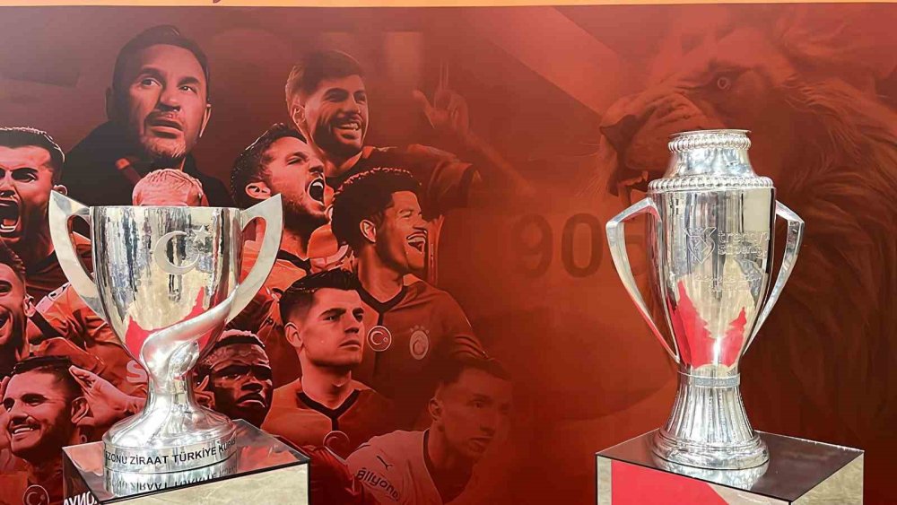 Konya'da Sarı-Kırmızı Gece! Konyalı Aslanlar Şampiyonluğu Kutladı