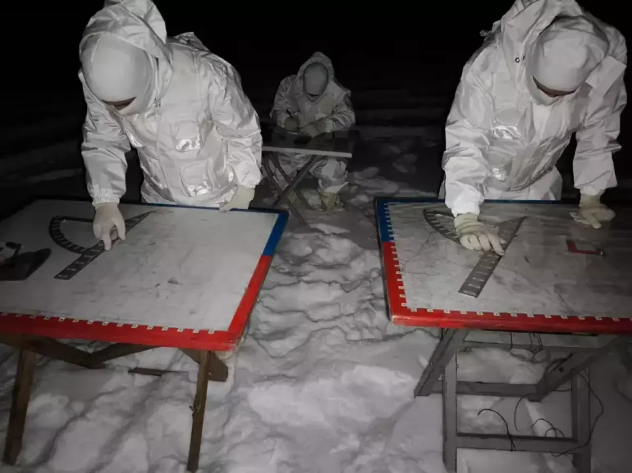 Kareler paylaşıldı! Mehmetçikten zorlu şartlarda gece eğitimi 2