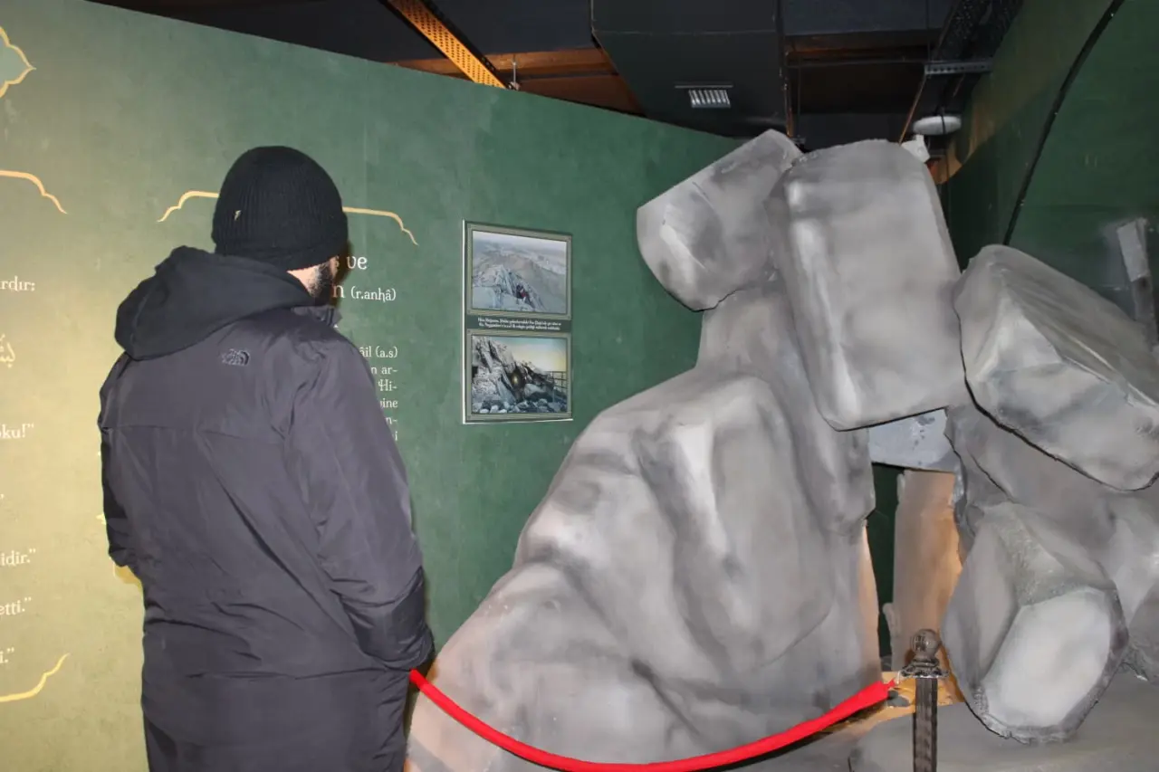 Konya’daki siyer sergisine yoğun ilgi 3