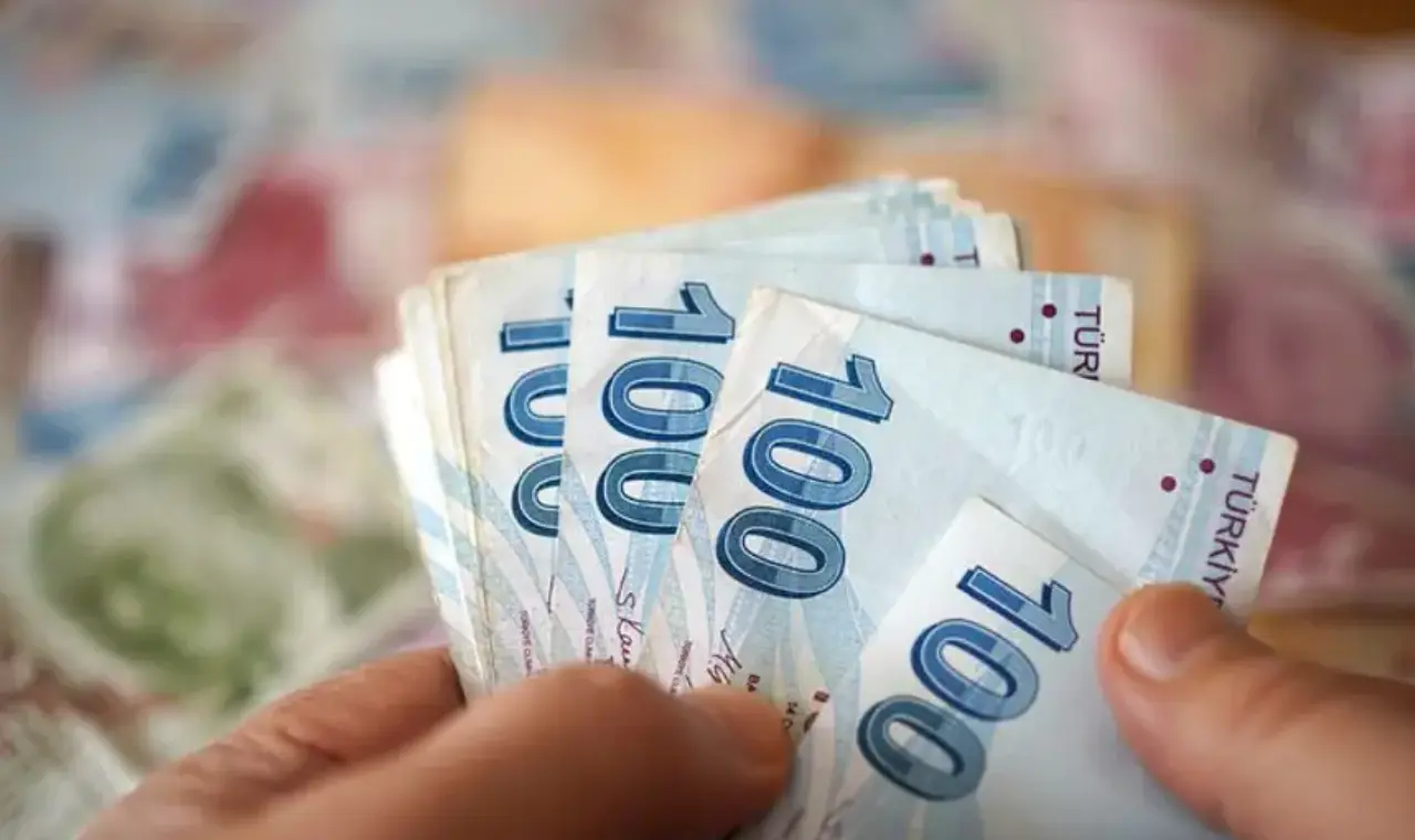 Emekliye bayram ikramiyesinde yüzde 30 zam iddiası 1