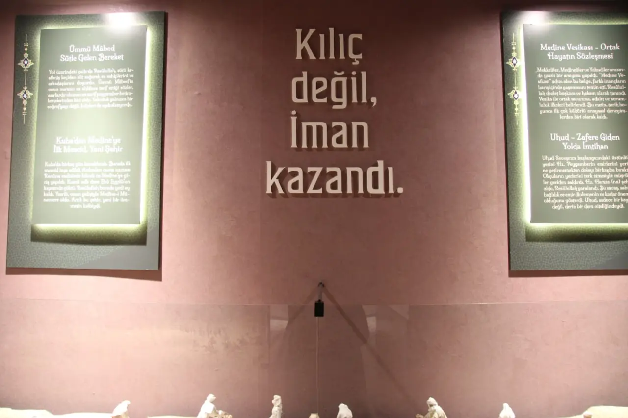 Konya'da manevi yolculuk! Siyer Sergisi büyük ilgi görüyor 6