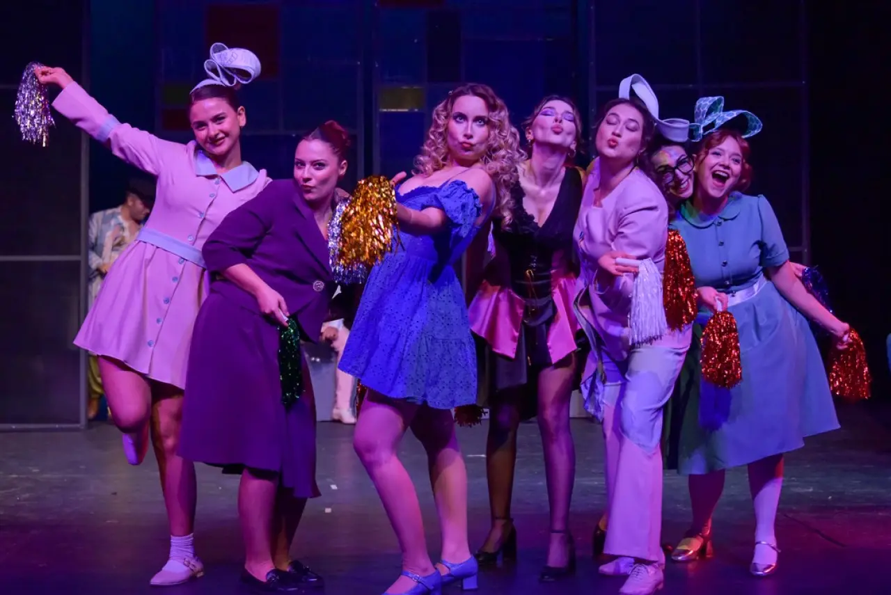 Dünya Tiyatrolar Günü kutlanıyor! Sahne sanatlarına özel gün 6