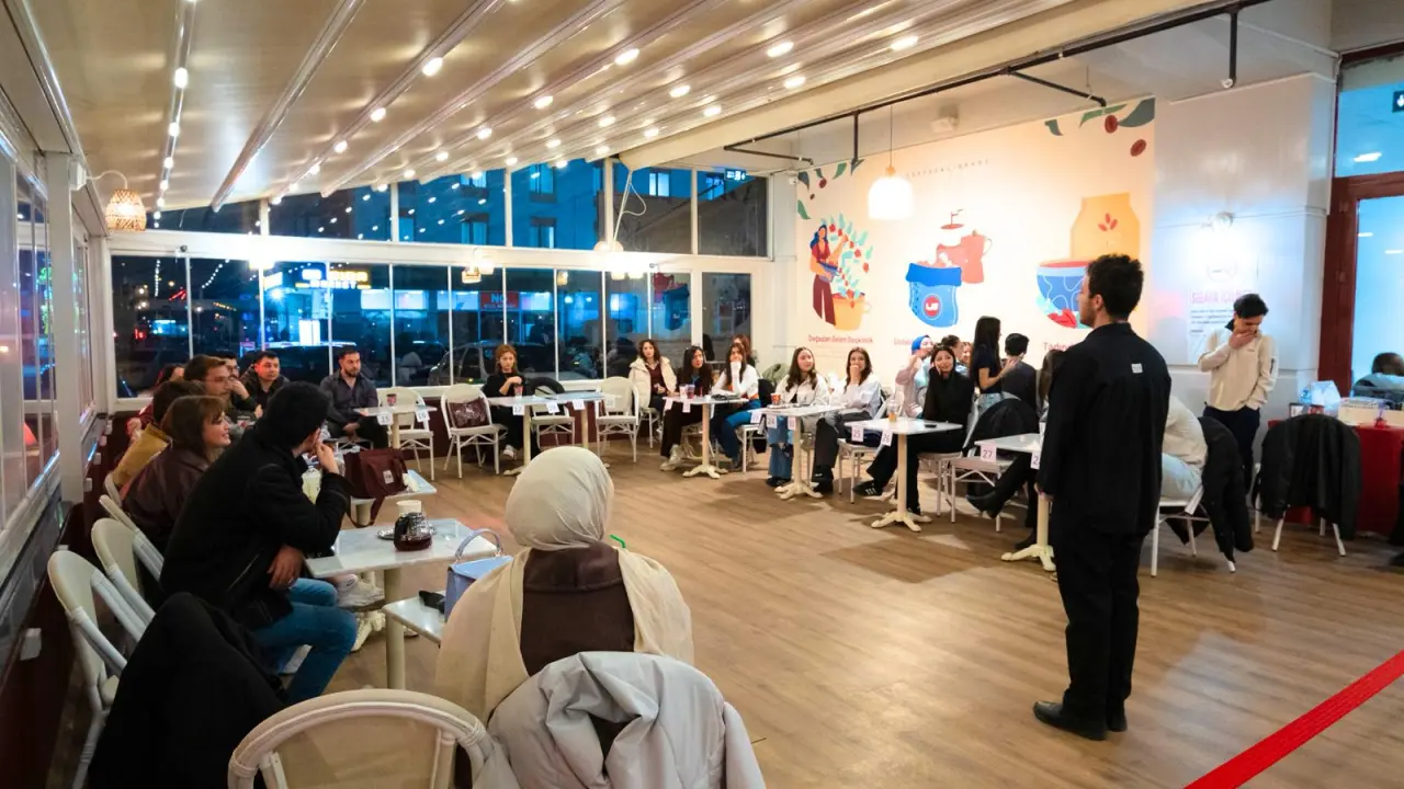 Konya’da 'Kaliteli Vakit' hareketi! Telefonu bırakıp sosyalleşiyorlar 4