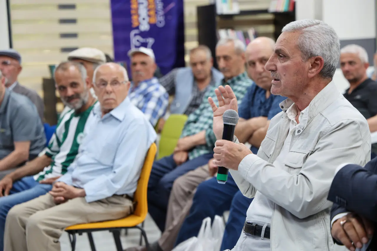 Konya’da başkanlar mahallede buluştu! Vatandaş sordu, onlar evapladı 6