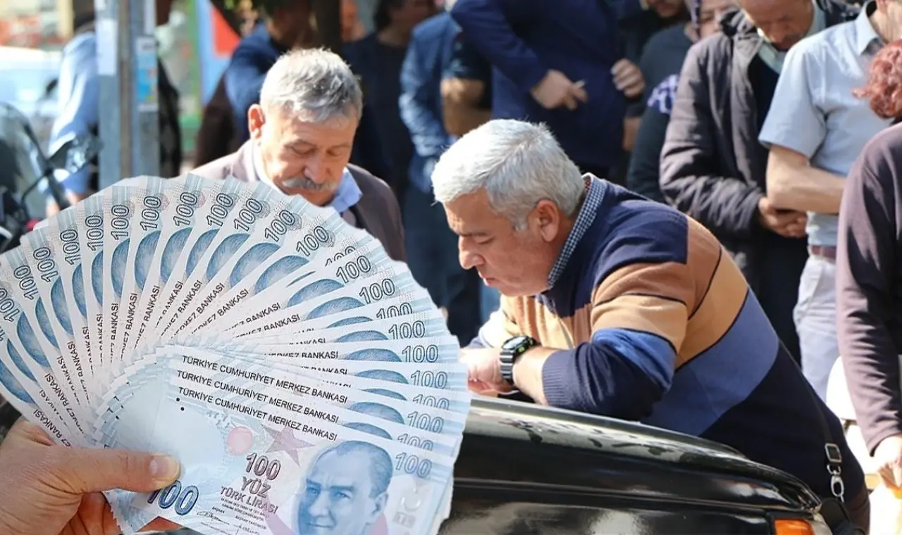 Emekliye Ocak'ta gelecek zammı açıkladı 3