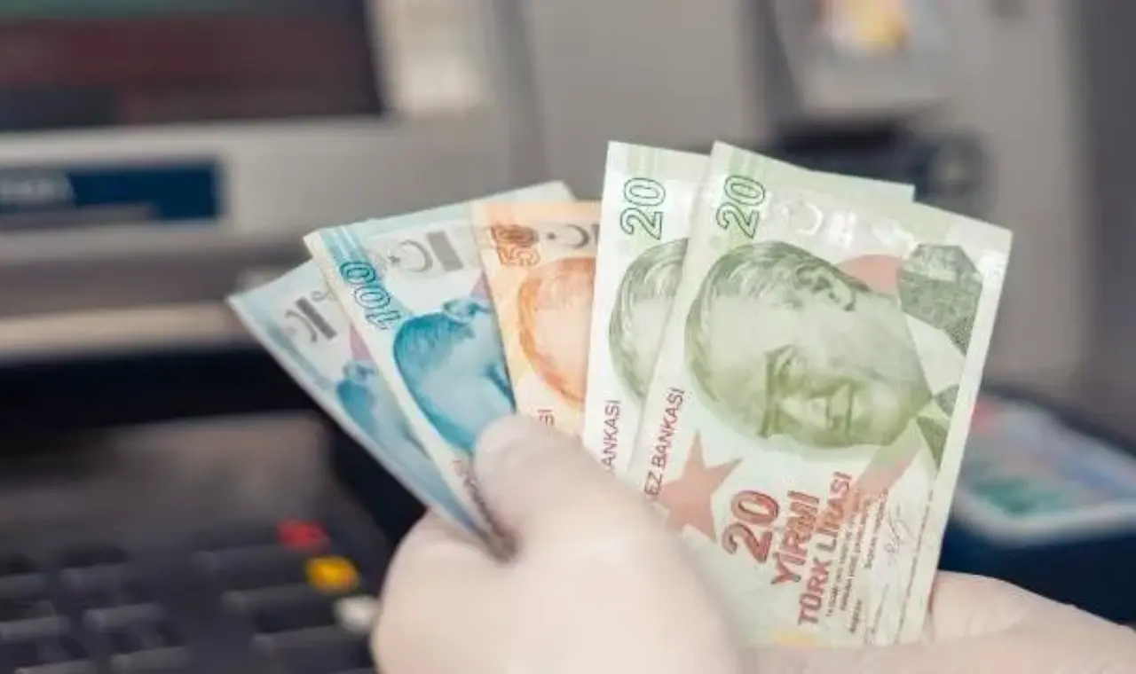 Uzman isimden emekli promosyonu hakkında tarihi açıklama 2