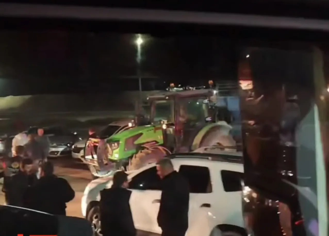 Konya’da şeker fabrikası girişinde  iki grup bıçak ve sopalarla birbirine girdi! 1 ağır yaralı